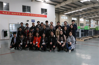 B2B workers in head office, 1 2015