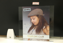 Glass printing sample from small uv printer WER-E2000UV